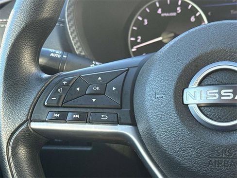 Certified 2024 Nissan Sentra SV image 11