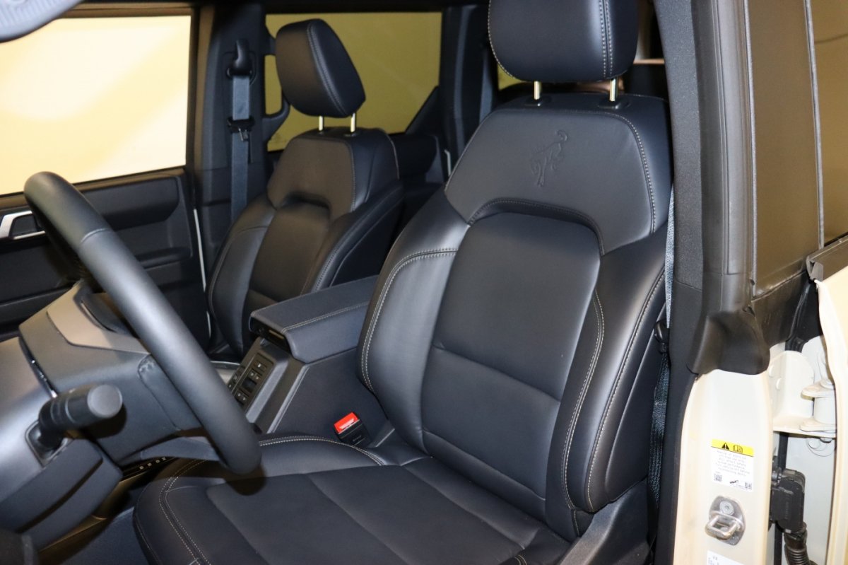 Used 2026 Ford Bronco Badlands AWD/4WD image 30