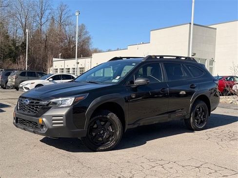 Used 2023 Subaru Outback Wilderness image 2