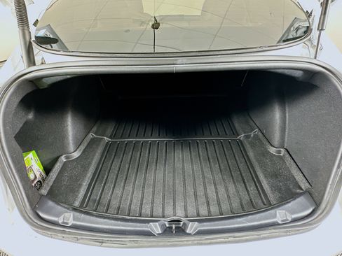 Used 2021 Tesla Model 3 Standard Range Plus image 28