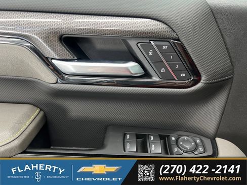 Used 2025 Chevrolet Silverado 1500 ZR2 w/ Technology Package AWD/4WD image 23
