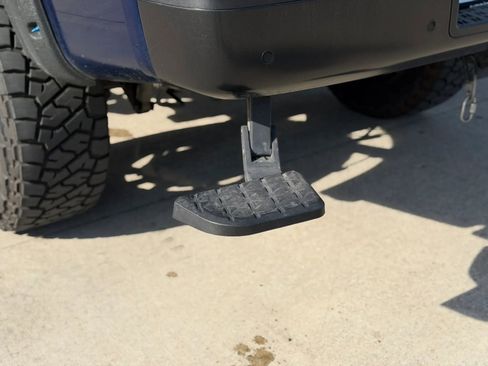 Used 2021 Nissan Titan PRO-4X w/ Pro-4x Convenience Package image 33