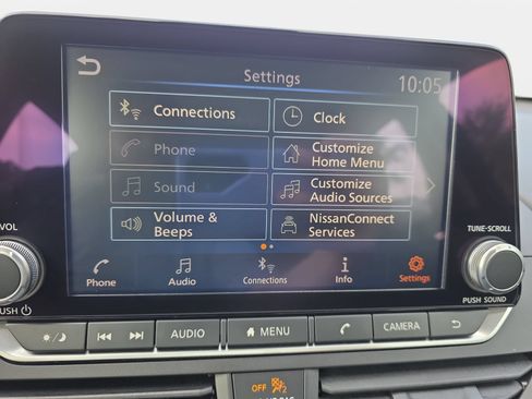 Used 2025 Nissan Altima 2.5 SV AWD/4WD image 20