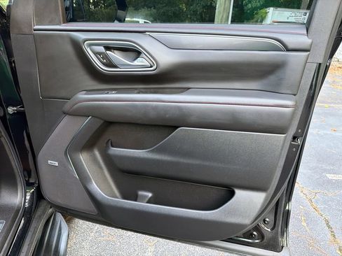 Used 2024 Chevrolet Tahoe RST w/ Luxury Package RWD image 14