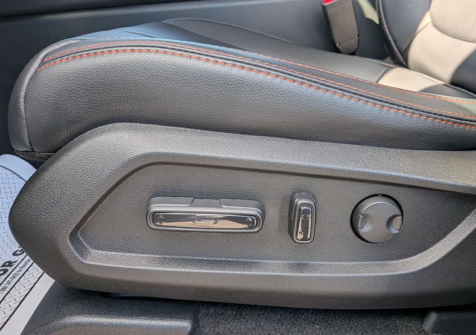 Certified 2025 Honda Pilot TrailSport image 17