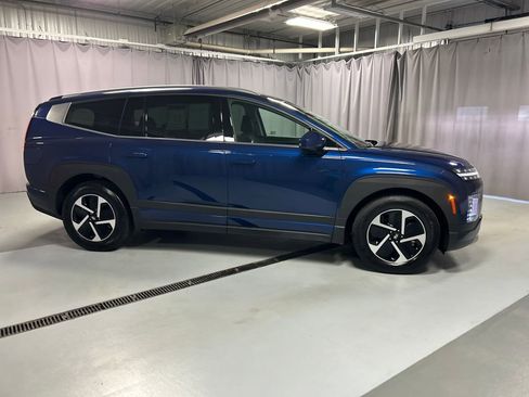 Used 2026 Hyundai Ioniq 9 SE image 8