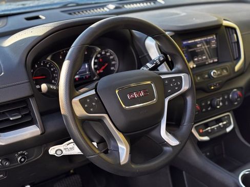 Certified 2024 GMC Terrain SLE w/ Driver Convenience Package image 8