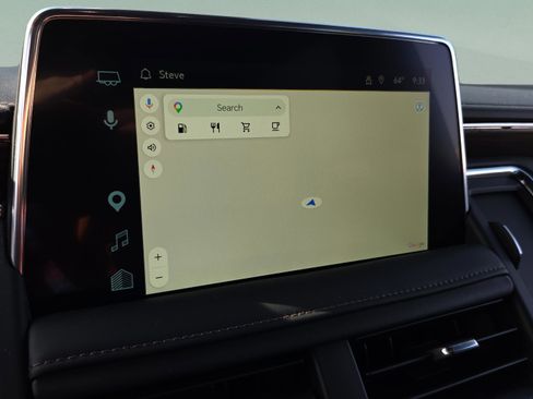 Used 2024 Chevrolet Tahoe High Country w/ Advanced Technology Package image 18