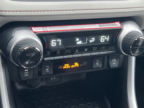 New 2025 Toyota RAV4 XLE w/ Convenience Package image 17