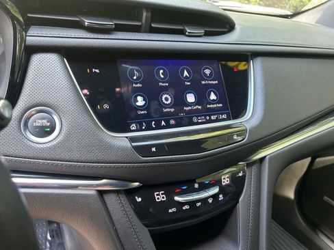 Used 2022 Cadillac XT5 Premium Luxury image 26