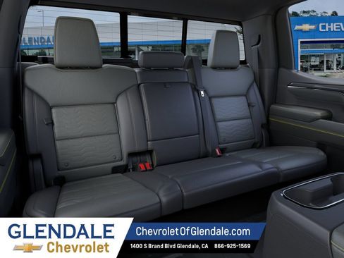 New 2026 Chevrolet Silverado 1500 ZR2 AWD/4WD image 17