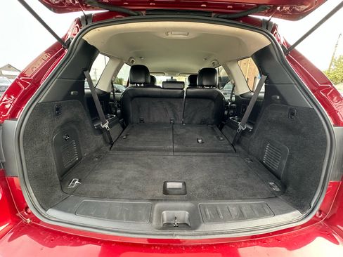 Used 2019 Nissan Pathfinder SV image 29