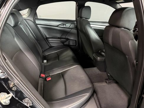 Used 2019 Honda Civic Sport image 18