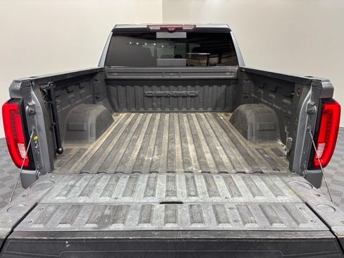 Used 2021 GMC Sierra 1500 Denali w/ Technology Package AWD/4WD image 32