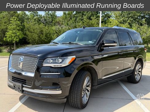 Used 2022 Lincoln Navigator 2WD image 4