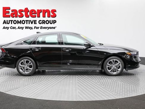 Used 2024 Honda Accord EX image 4