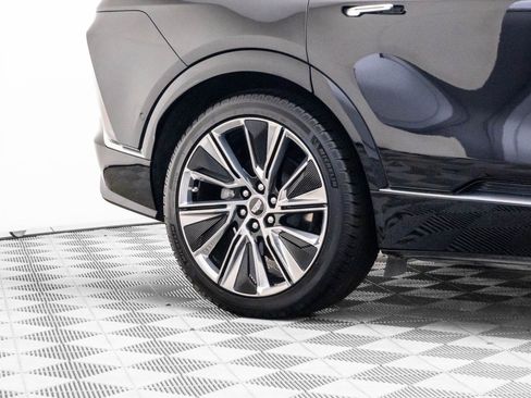 Certified 2026 Cadillac Lyriq Signature Luxury w/ Nappa Leather Package AWD/4WD image 38