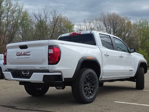 New 2026 GMC Canyon Elevation w/ Convenience Package image 16