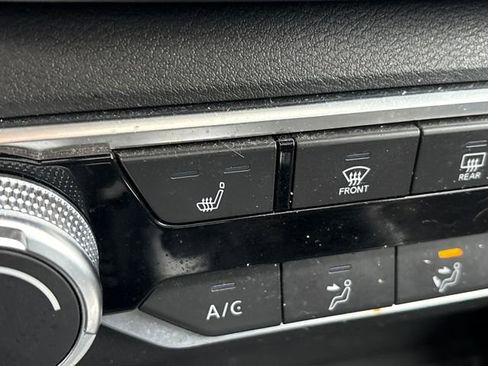 Certified 2023 Nissan Altima 2.5 SV w/ SV Premium Package image 17