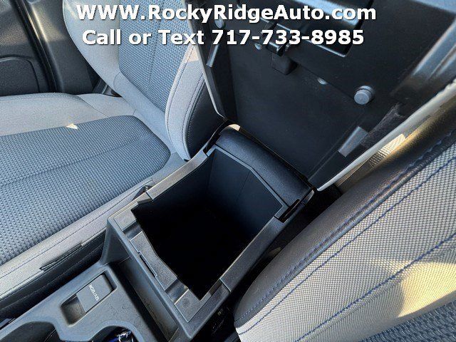 Used 2025 Subaru Forester Premium AWD/4WD image 24