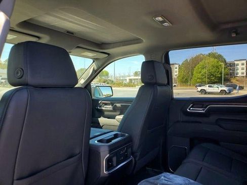 New 2026 GMC Sierra 1500 SLT w/ SLT Premium Plus Package image 10