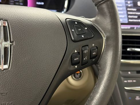 Used 2014 Lincoln MKT AWD w/ Equipment Group 201A image 21