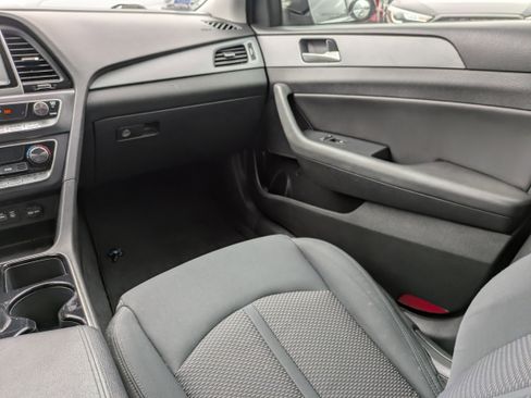 Used 2019 Hyundai Sonata SEL image 10