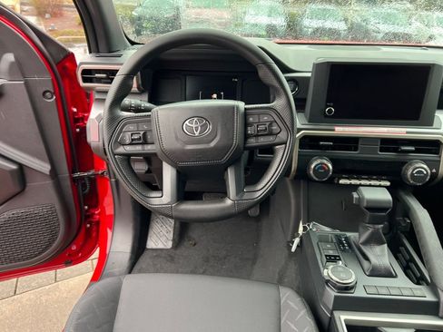 New 2026 Toyota Tacoma SR5 AWD/4WD image 12