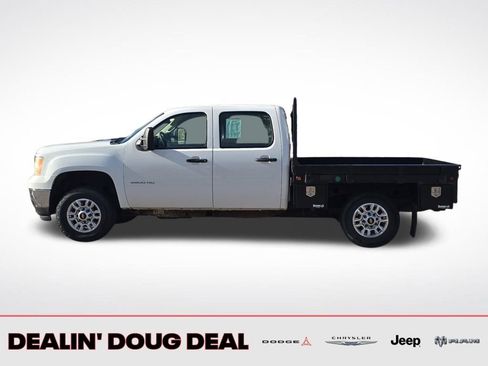 Used 2011 GMC Sierra 2500 W/T image 3