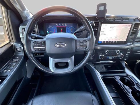 Used 2023 Ford F250 Lariat w/ Lariat Ultimate Package AWD/4WD image 6