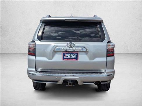 Used 2015 Toyota 4Runner Limited image 6