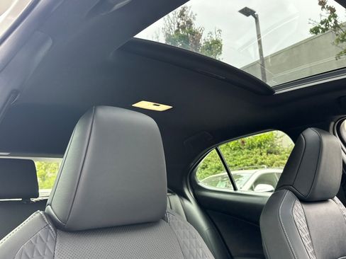 Used 2020 Lexus UX 250h w/ Premium Package AWD/4WD image 25