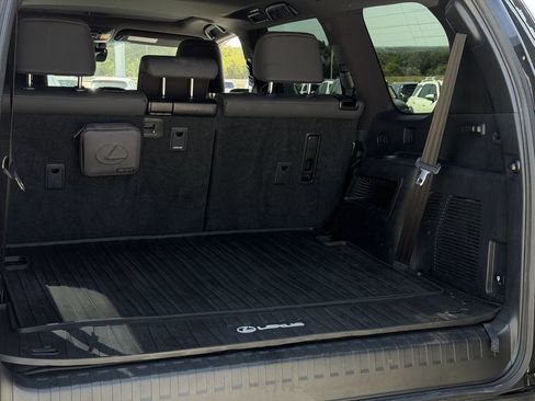 Used 2023 Lexus GX 460 Premium w/ Premium Package AWD/4WD image 28