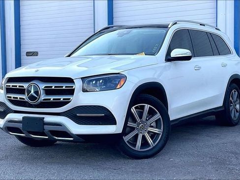 Used 2023 Mercedes-Benz GLS 450 4MATIC image 2