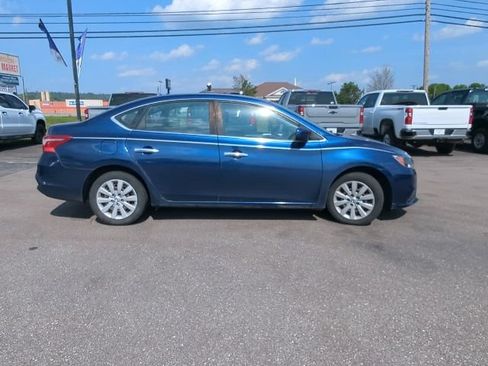Used 2019 Nissan Sentra S FWD image 8