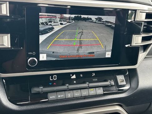 Used 2024 Toyota Tundra SR5 w/ SR5 Convenience Package AWD/4WD image 21