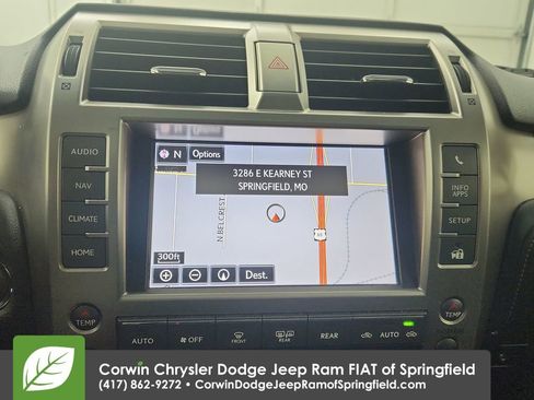 Used 2017 Lexus GX 460 Luxury w/ Preferred Accessory Package image 26