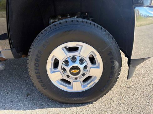 Used 2018 Chevrolet Silverado 2500 LT AWD/4WD image 22