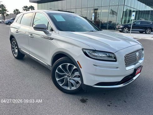 Used 2023 Lincoln Nautilus Reserve FWD image 1