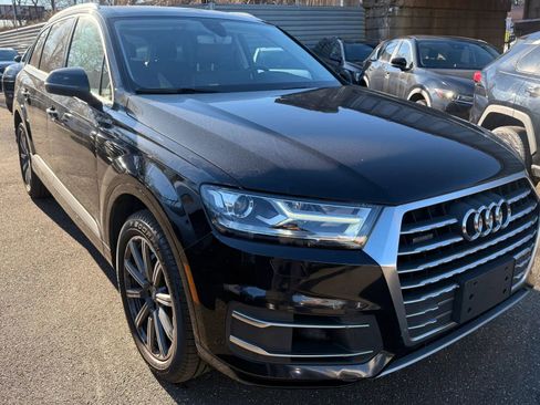 Used 2017 Audi Q7 3.0T Premium Plus image 3