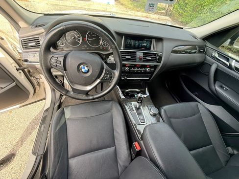 Used 2017 BMW X3 sDrive28i RWD image 7