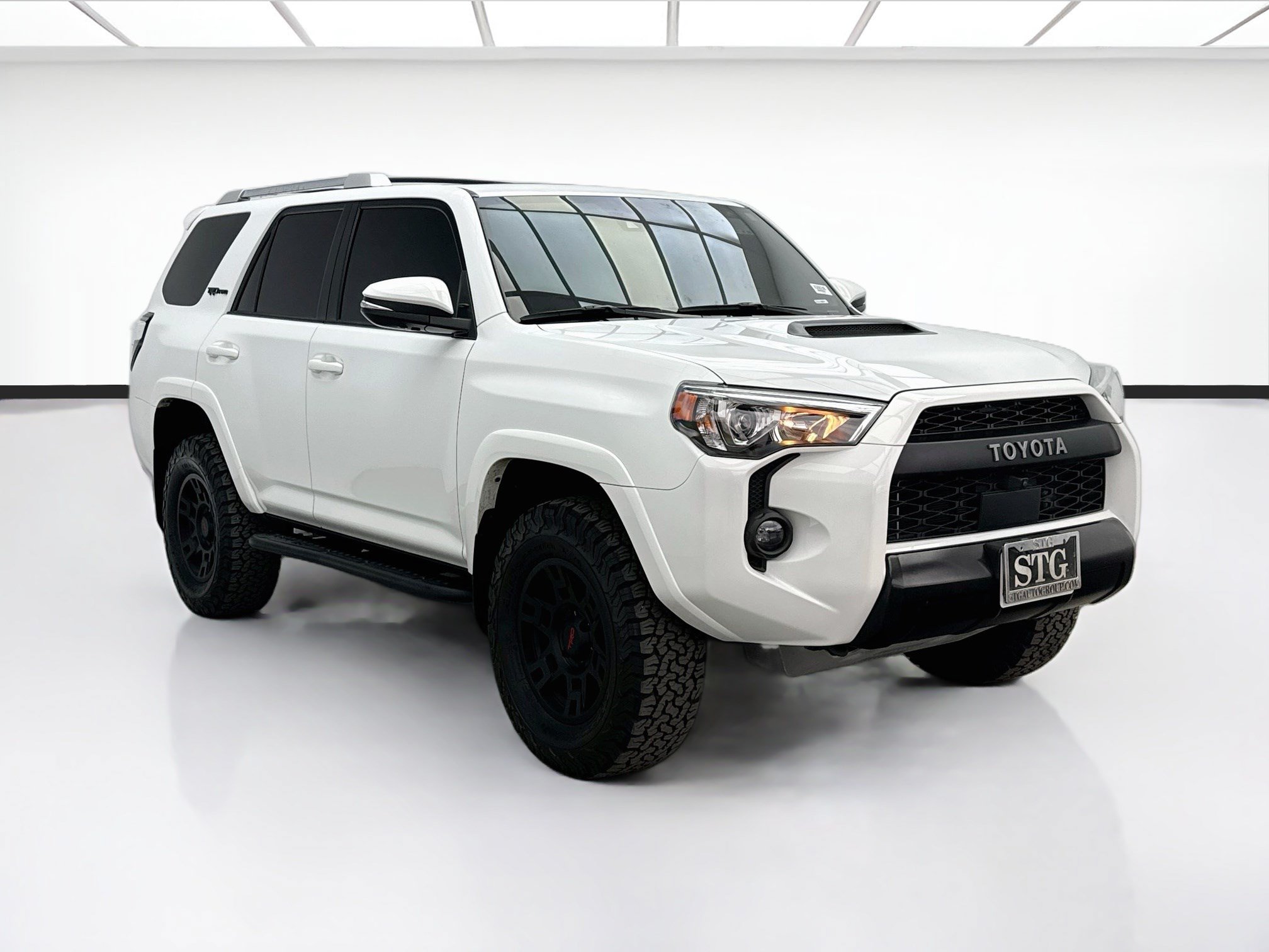 Used 2024 Toyota 4Runner TRD Pro AWD/4WD image 3