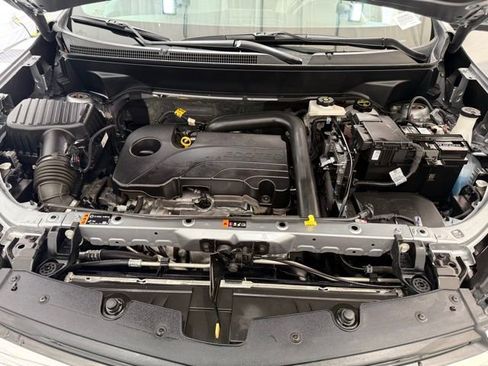 Used 2024 Chevrolet Equinox LT image 10