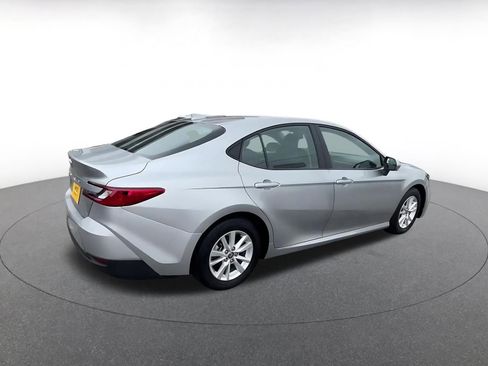 Used 2025 Toyota Camry LE FWD image 20