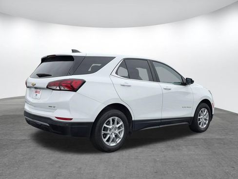 Used 2023 Chevrolet Equinox LT AWD/4WD image 4