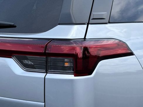 New 2026 Subaru Outback Limited AWD/4WD image 32