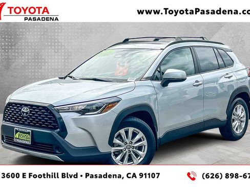 Used 2024 Toyota Corolla Cross LE w/ Moonroof Package AWD/4WD image 1
