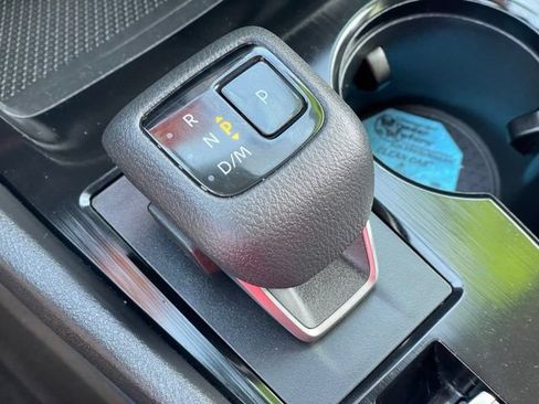 Certified 2021 Nissan Rogue SV w/ Premium Package AWD/4WD image 20