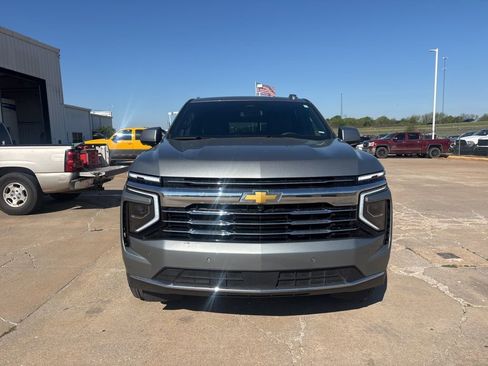Used 2025 Chevrolet Tahoe LT image 7