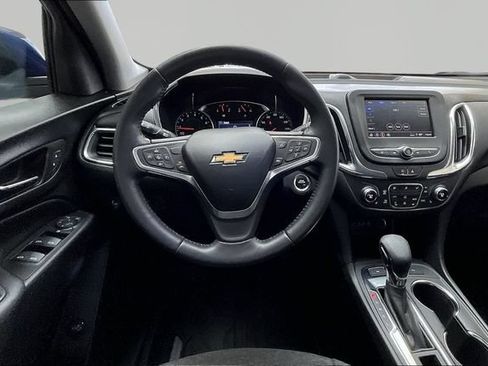 Used 2022 Chevrolet Equinox LT AWD/4WD image 8